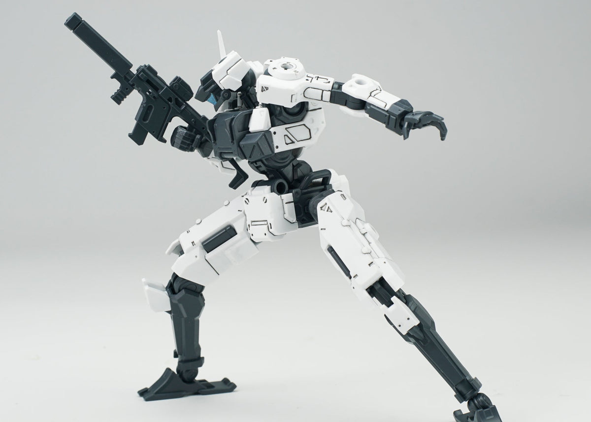 Sheik Mainland 18X Fenrir-R9 (White) Twin Pack Model Kit