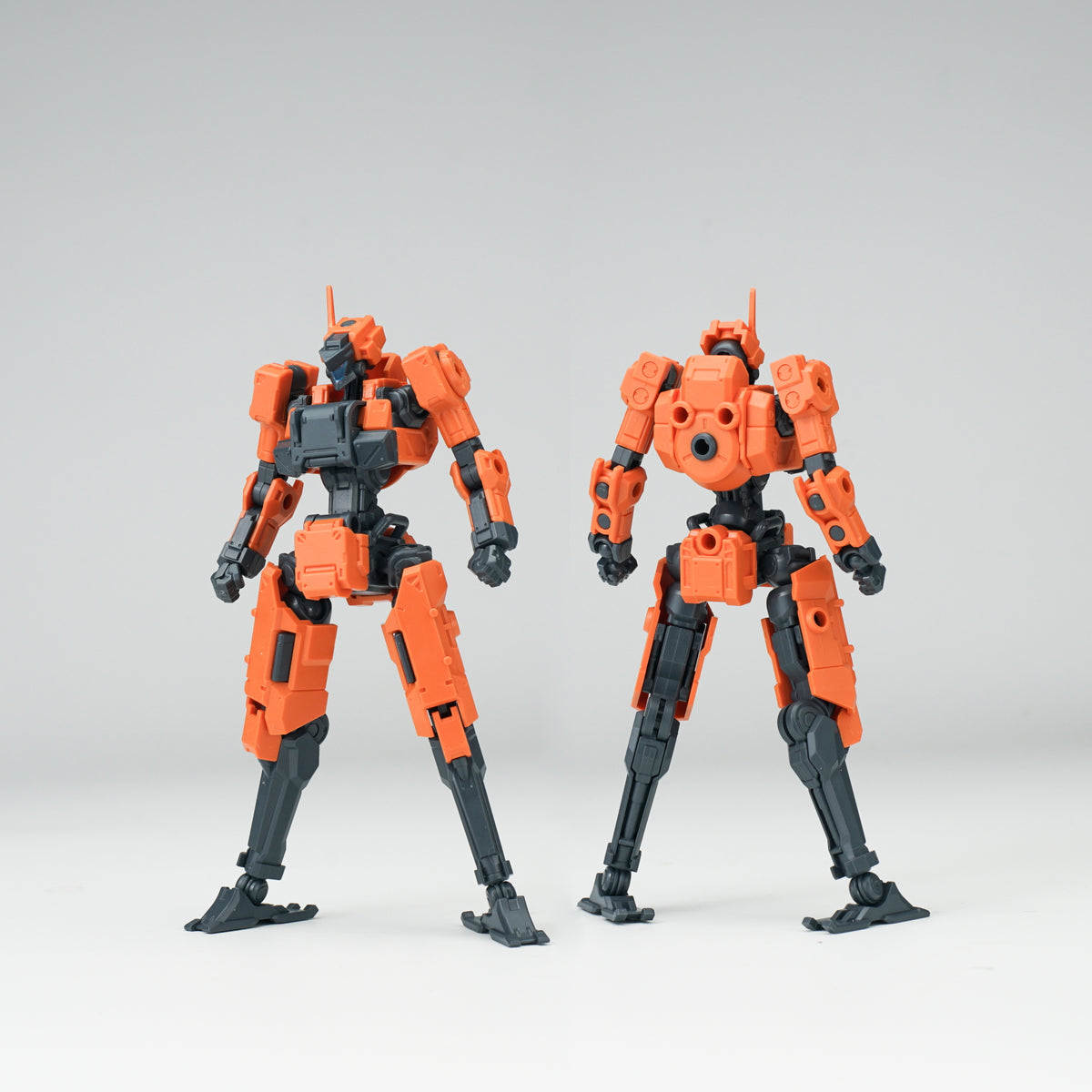 Sheik Mainland 18X Fenrir-R9 (Orange) Twin Pack Model Kit