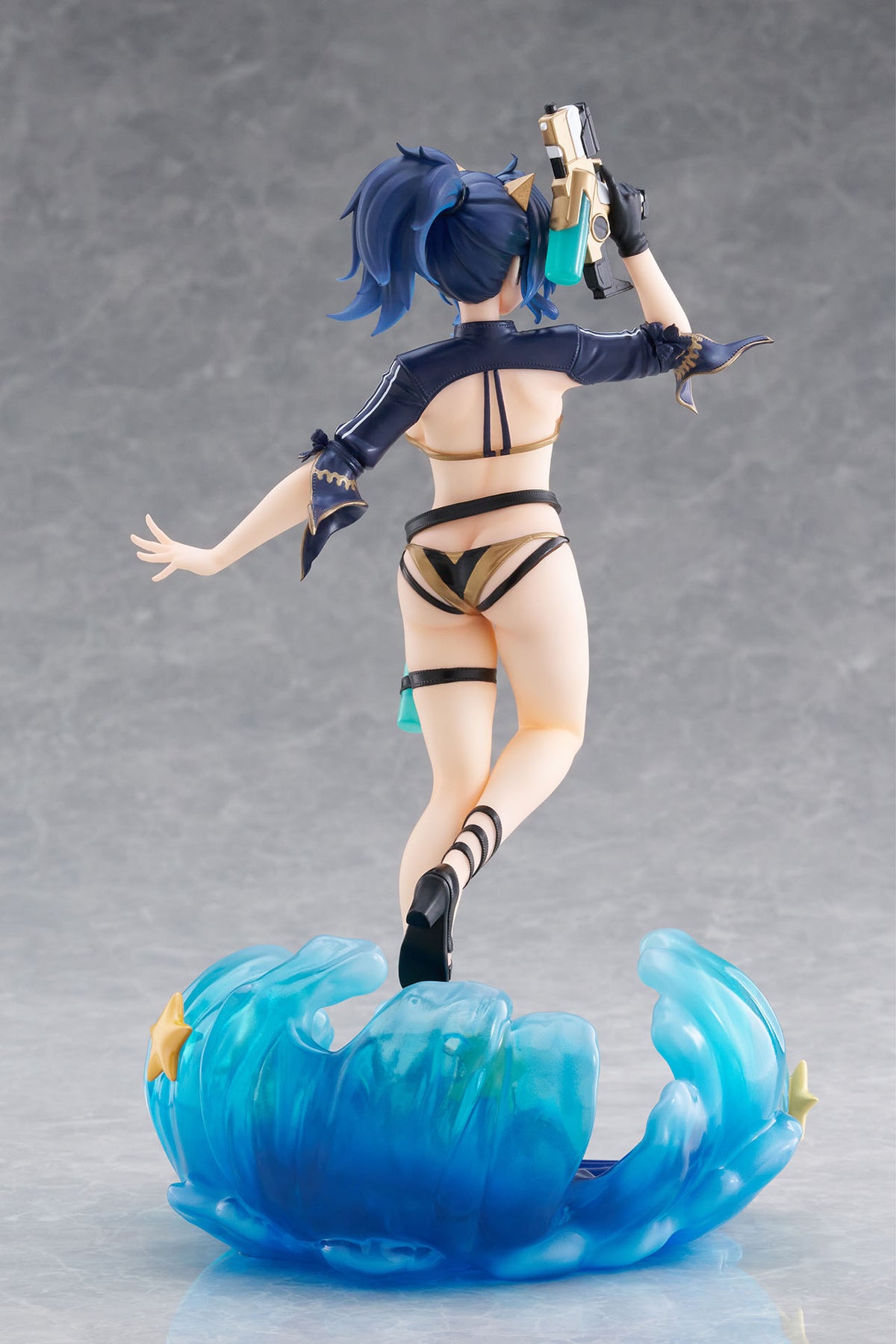 Kson Dressta Figure