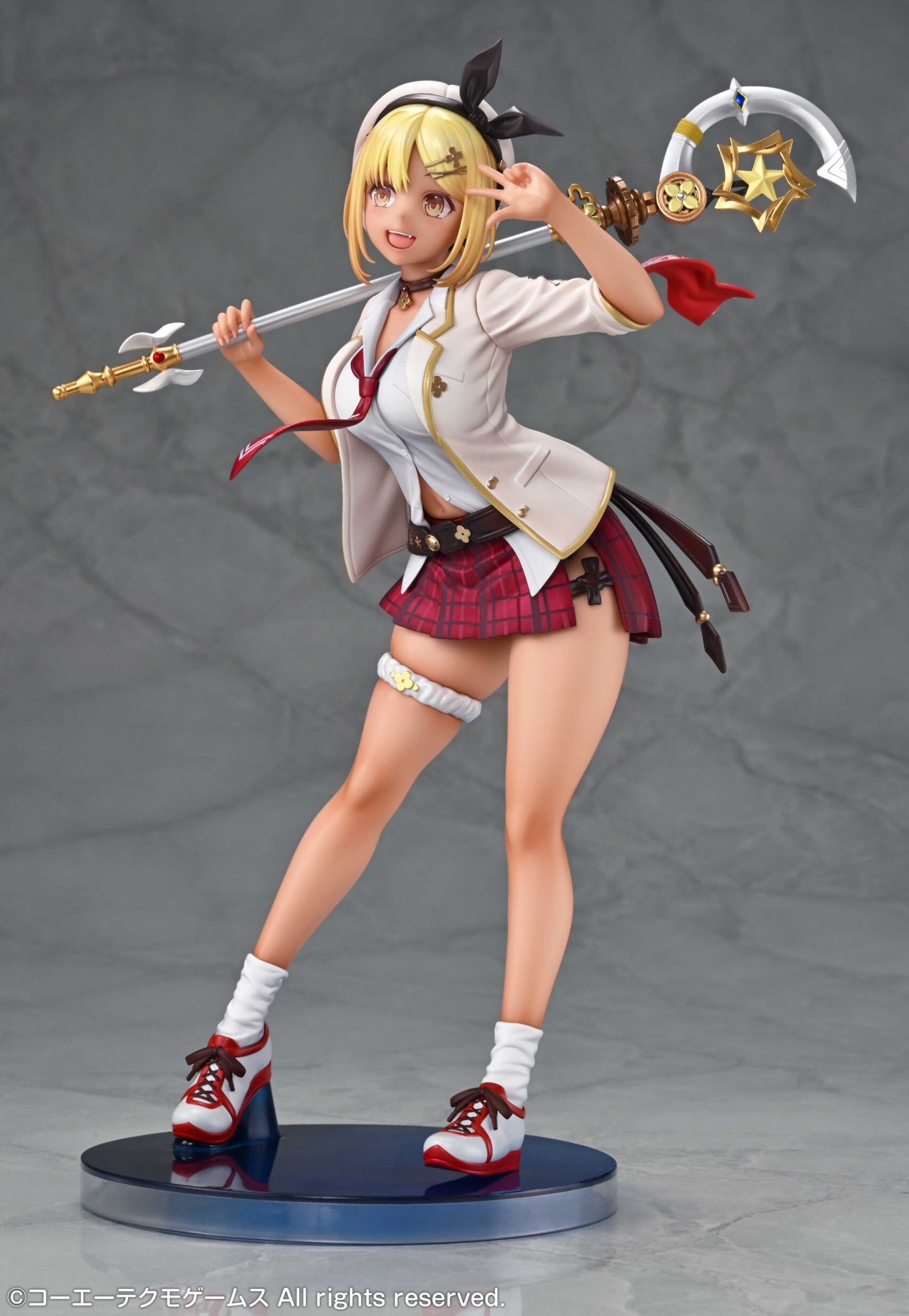 Atelier Resleriana Forgotten Alchemy and the Polar Night Liberator Ryza (Resleriana Academy Ver.) 1/7 Scale Figure