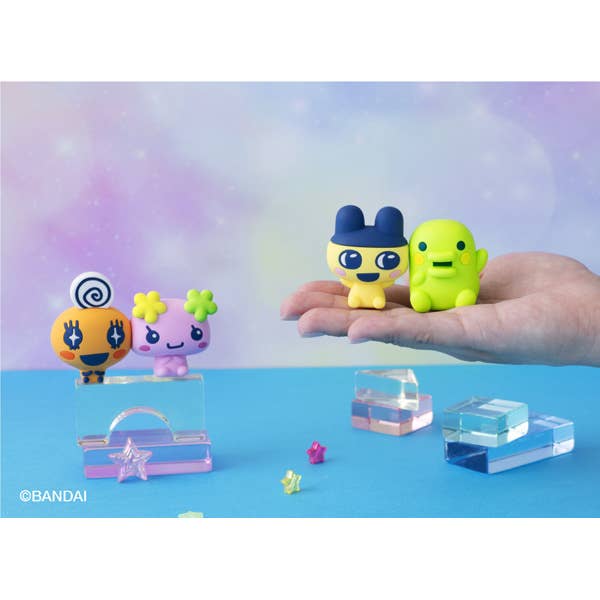 Tamagotchi Pitakyut Magnetic Mascot Box of 4 Random Pairs