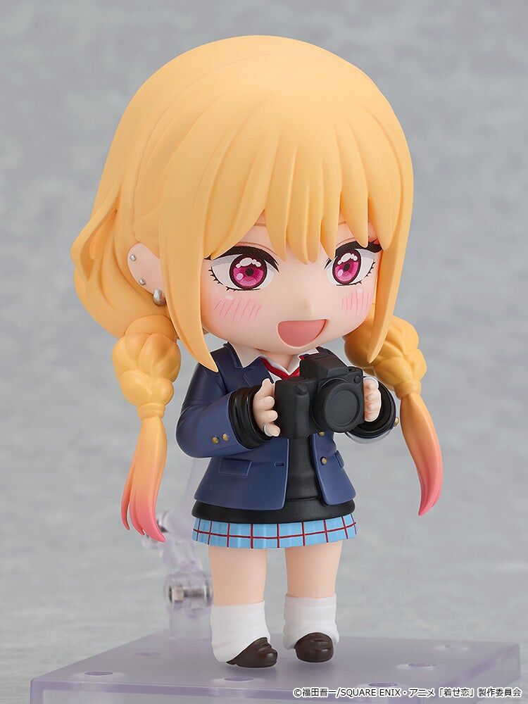 My Dress-Up Darling Nendoroid No.3095 Marin Kitagawa (Winter Uniform Ver.)