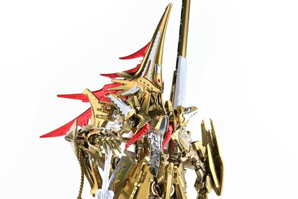The Five Star Stories Imperial Knight (Magna Palace The Knight of Gold) 1/144 Scale Model Kit