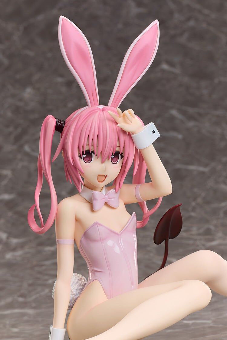 To Love-Ru Darkness B-Style Nana Astar Deviluke (Bare Leg Bunny Ver.) 1/4 Scale Figure
