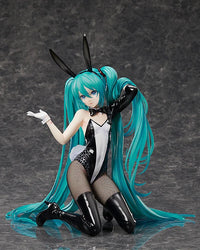 Vocaloid B-Style Hatsune Miku (Art by SanMuYYB Bunny Ver.) 1/4 Scale Figure