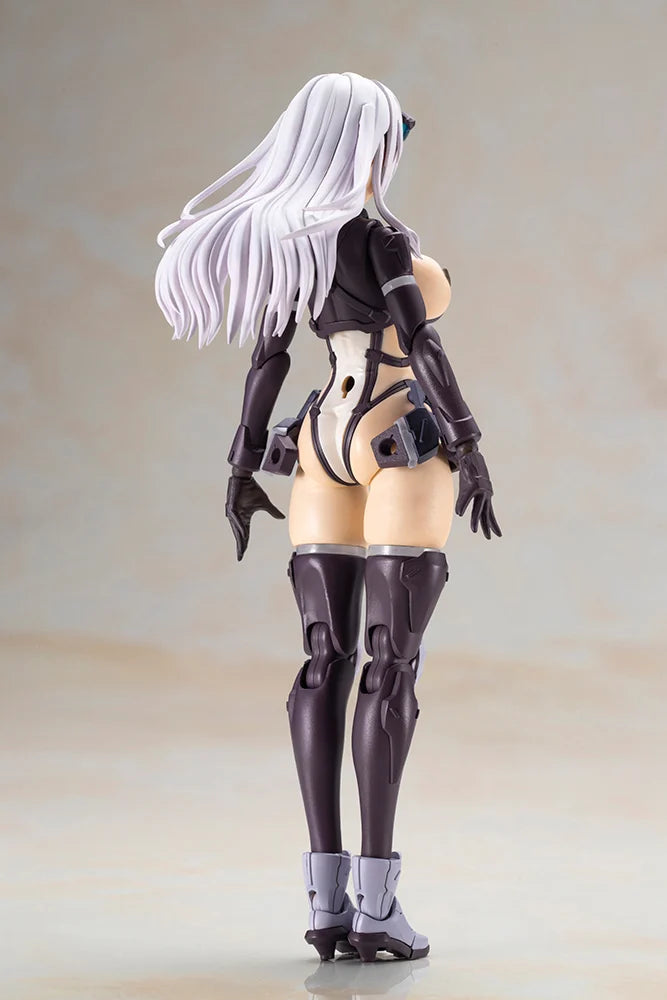 Front Mission Zenith Girl (Gray Ver.) Model Kit