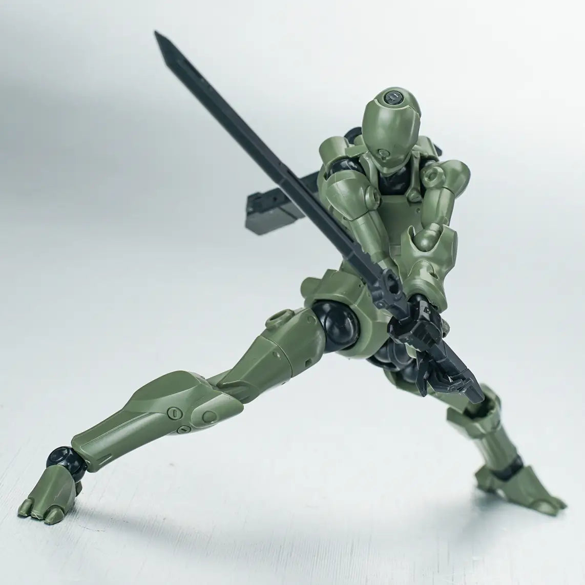 3 Min Project Xenostrike (Green Ver.) 1/18 Scale Model Kit