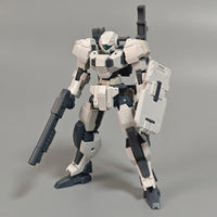 Ultra Action Trooper V-gilante (White) 1/144 Scale Model Kit