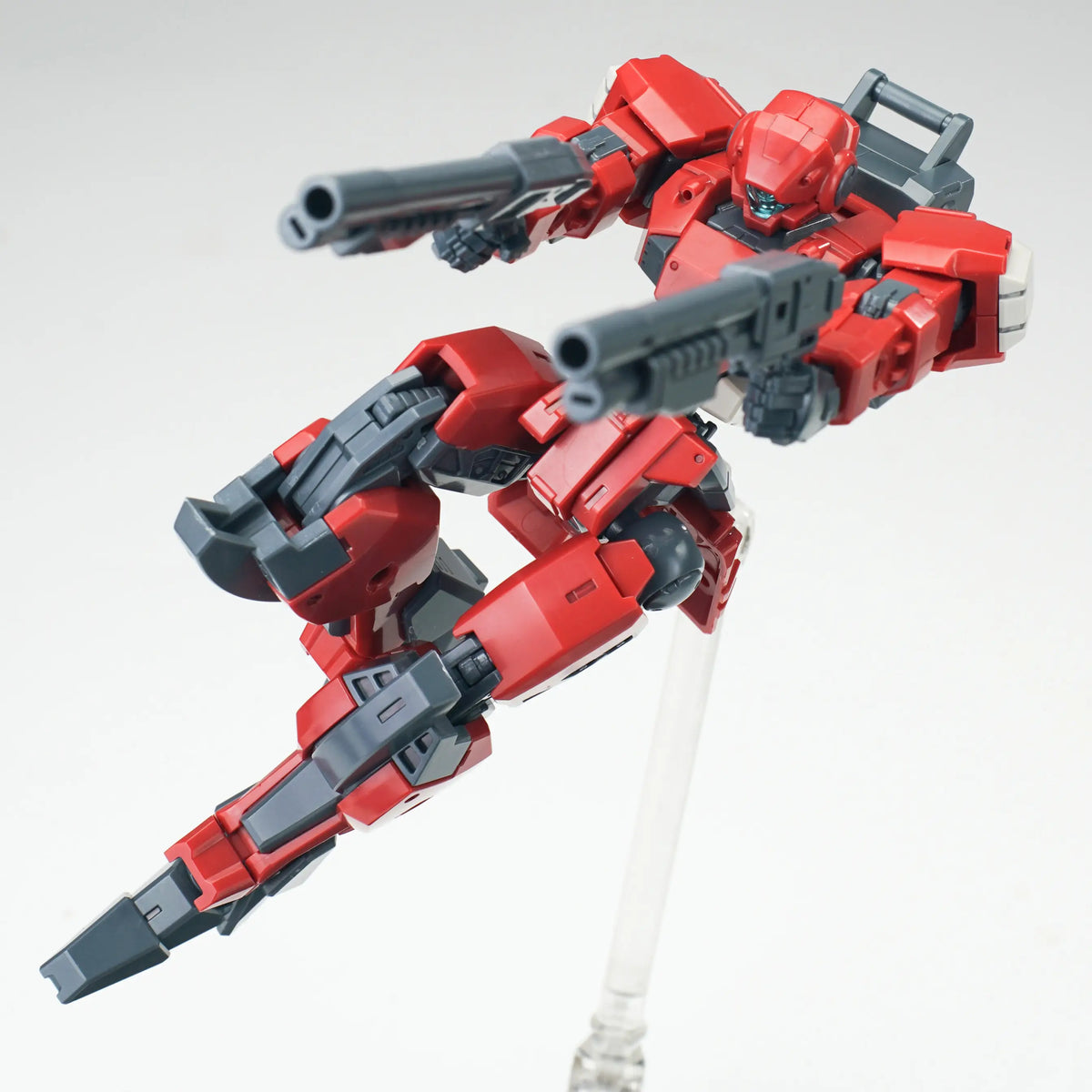 Ultra Action Trooper V-gilante (Red) 1/144 Scale Model Kit
