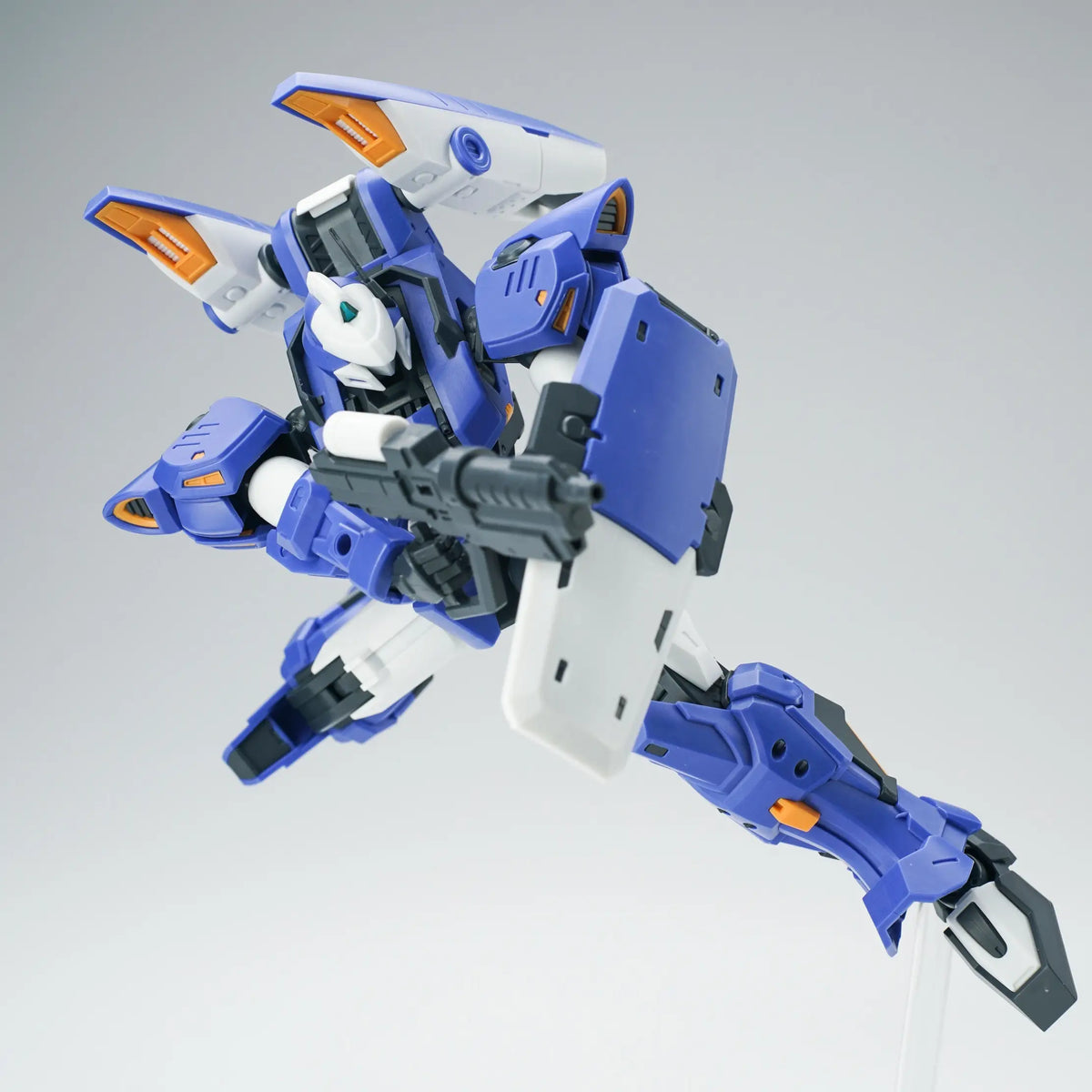 Ultra Action Trooper Series Stag II (Blue Ver.) 1/144 Scale Model Kit