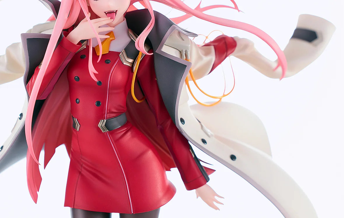 DARLING in the FRANXX Zero Two 1/7 Scale Figure