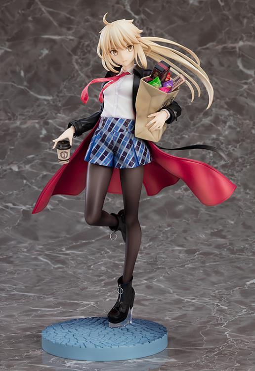 Fate/Grand Order Saber Alter (Altria Pendragon) Heroic Spirit Traveling Outfit 1/7 Scale Figure