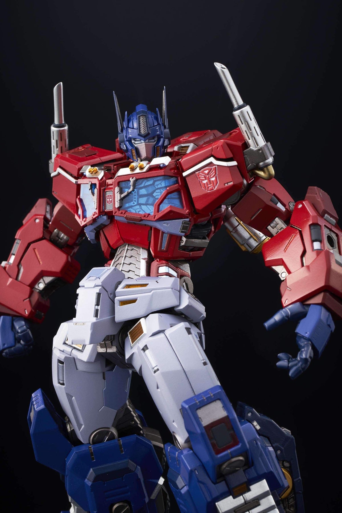 #05 Optimus Prime "Transformers", Flame Toys Kuro Kara Kuri