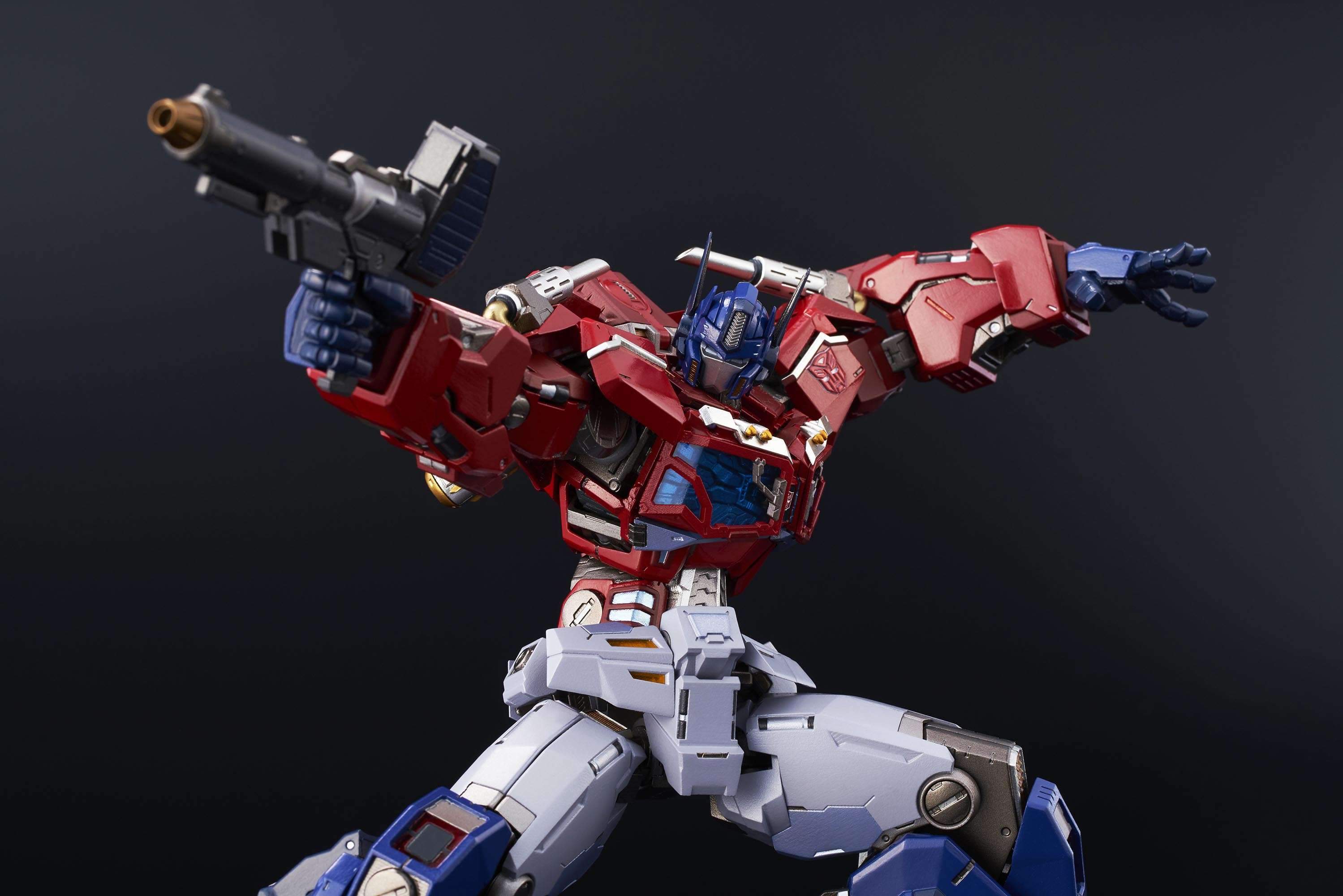 #05 Optimus Prime "Transformers", Flame Toys Kuro Kara Kuri
