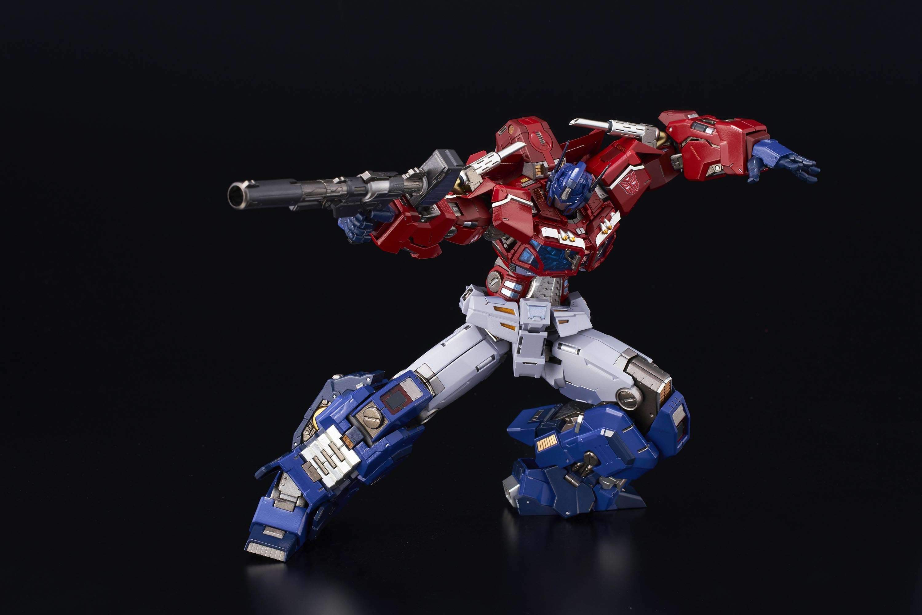 #05 Optimus Prime "Transformers", Flame Toys Kuro Kara Kuri
