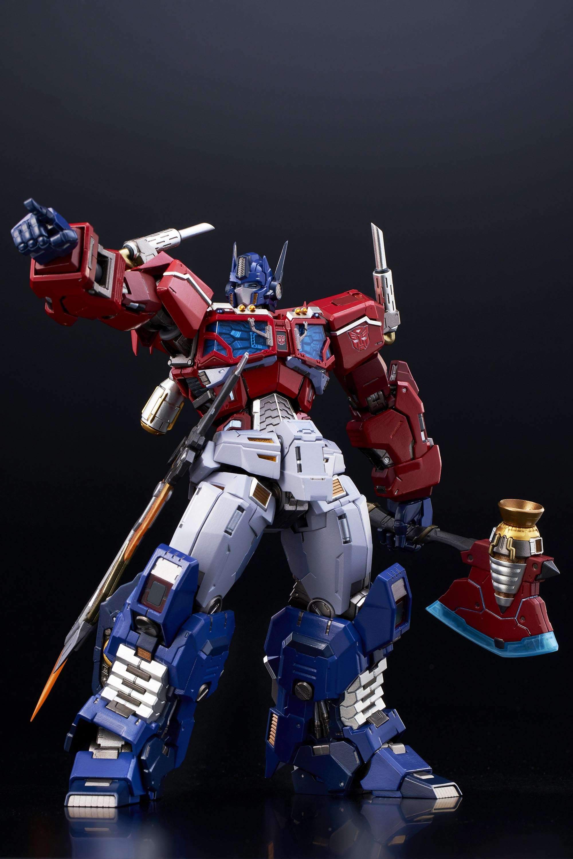 #05 Optimus Prime "Transformers", Flame Toys Kuro Kara Kuri
