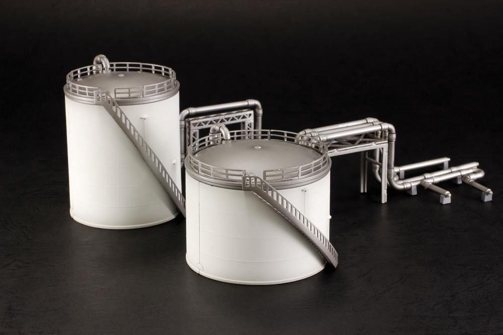 Industrial Area A Storage Tank Model Kit
