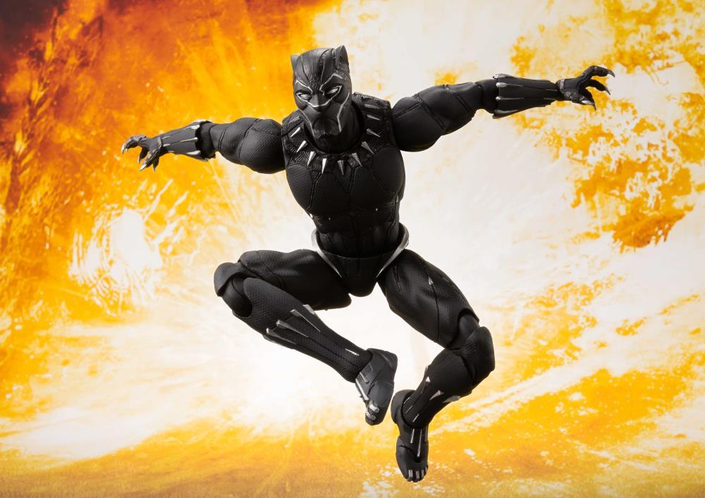 Avengers: Infinity War S.H.Figuarts Black Panther & Tamashii Effect