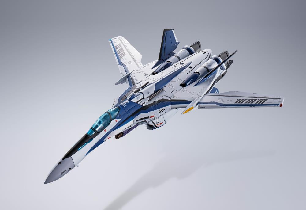 Macross Frontier DX Chogokin VF-25 Messiah Valkyrie (Worldwide Anniversary Ver.)