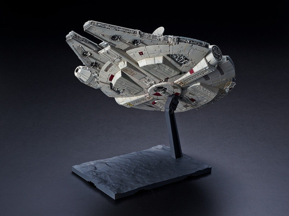 Star Wars The Rise of Skywalker Millennium Falcon 1/144 Scale Model Kit