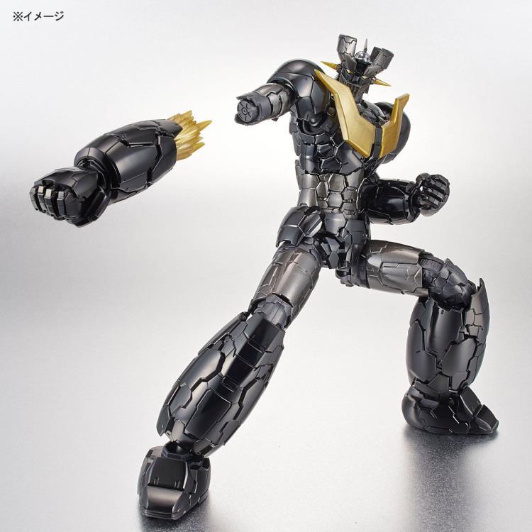 Mazinger Z: Infinity HG 1/144 Mazinger Z (Black Ver.) Exclusive Model Kit