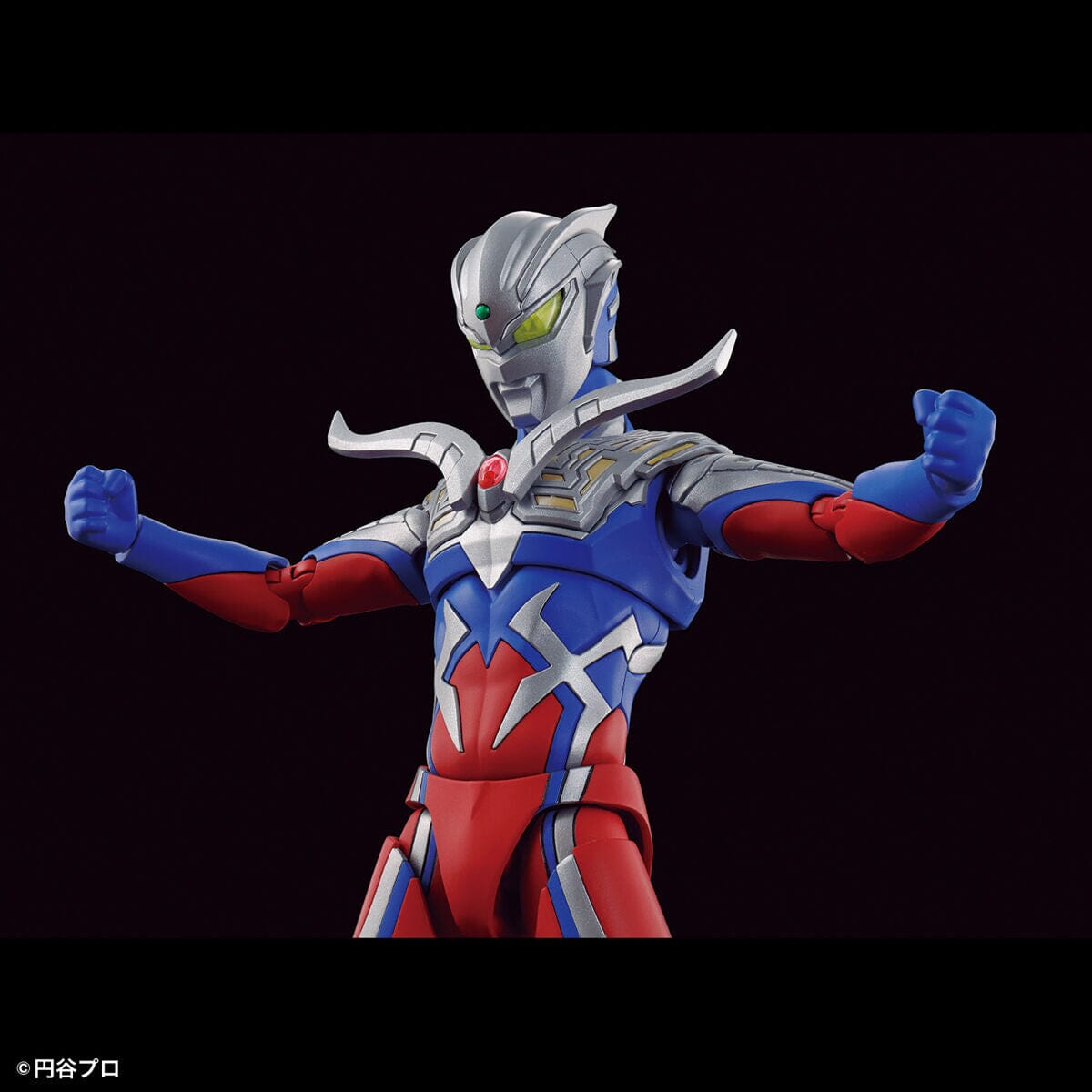 Ultraman Figure-rise Standard Ultraman Zero Model Kit