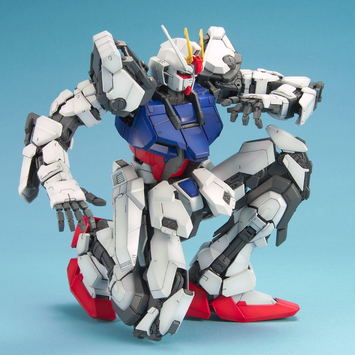 PG 1/60 Strike Gundam