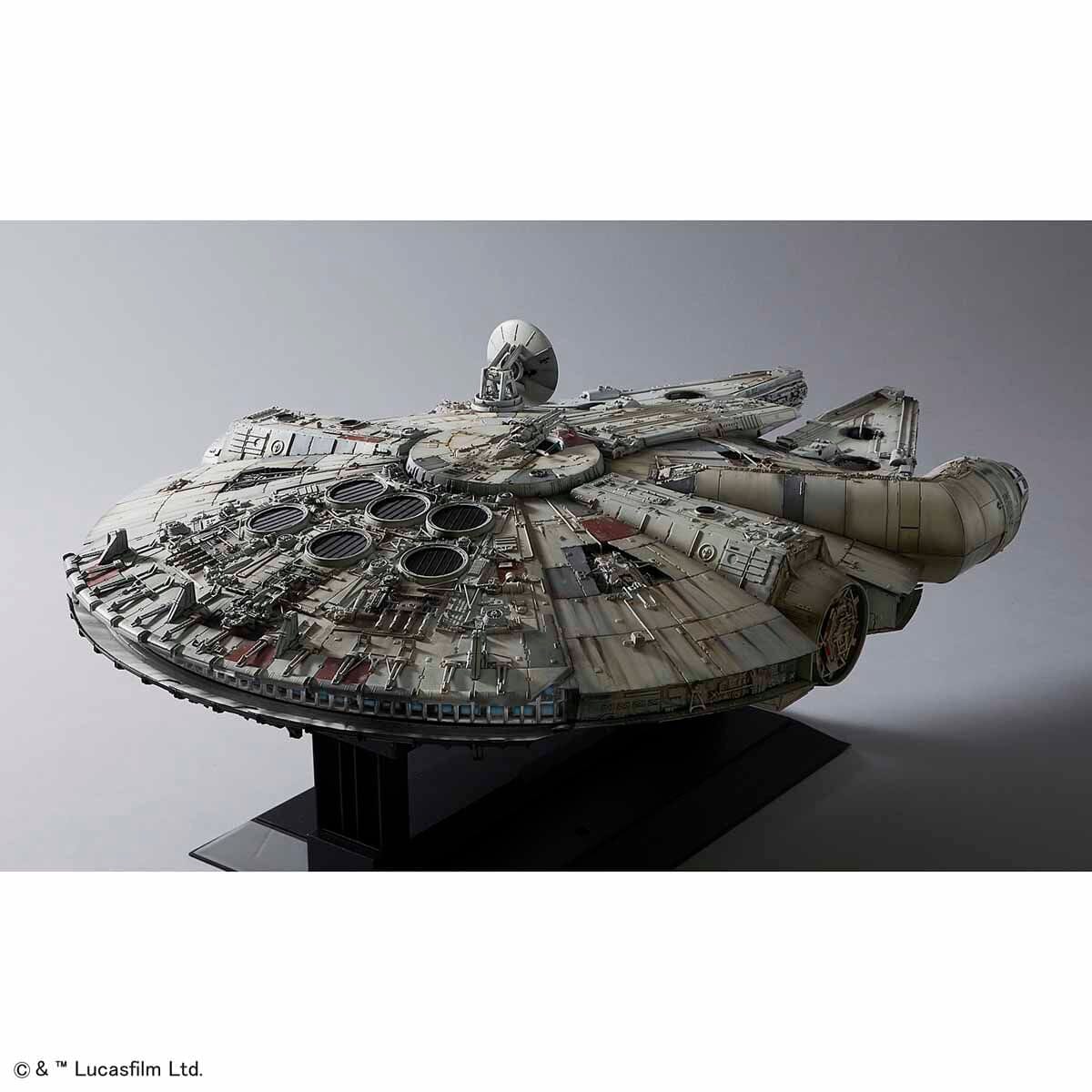 Star Wars PG 1/72 Millennium Falcon (Standard Edition) Model Kit