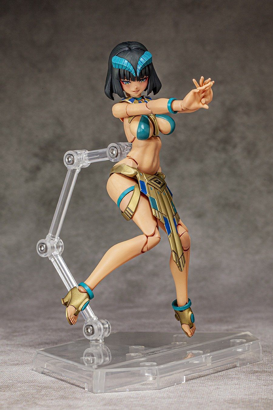 Dark Advent Undeaddress Isis (Standard Ver.) Model Kit