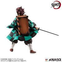 Demon Slayer Kimetsu no Yaiba Precious G.E.M. Tanjiro & Nezuko Kamado (Brother & Sister)