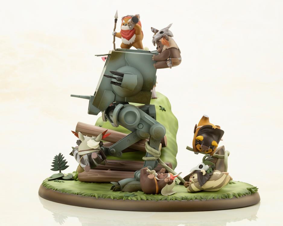 Star Wars ArtFX Artist Series Battle of Endor The Little Rebels Statue