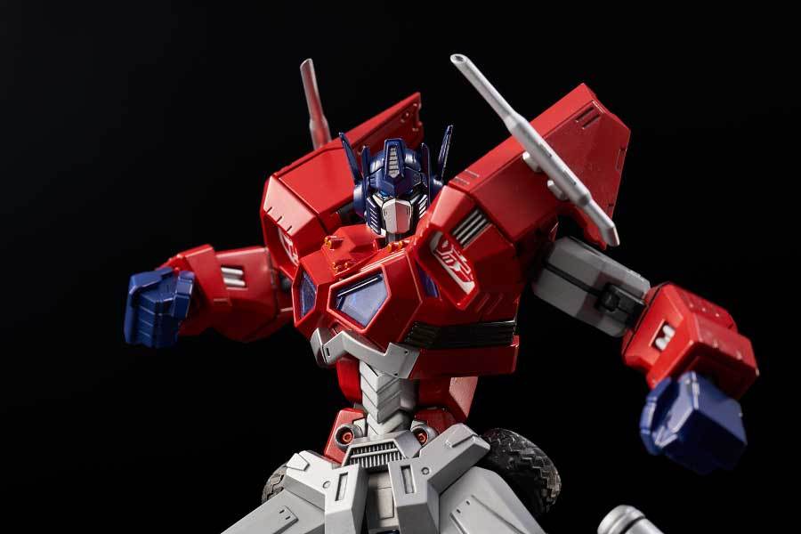 01 Optimus Prime (Attack Mode) "Transformers", Flame Toys Furai Model