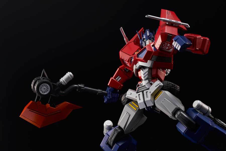 01 Optimus Prime (Attack Mode) "Transformers", Flame Toys Furai Model
