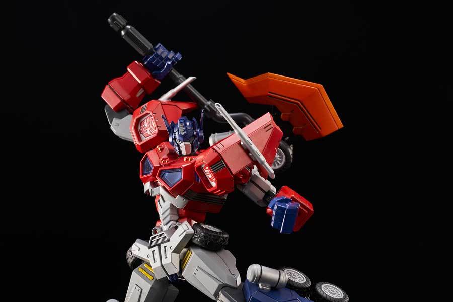 01 Optimus Prime (Attack Mode) "Transformers", Flame Toys Furai Model