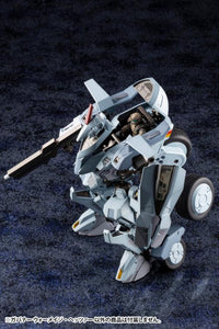 Hexa Gear Governor Armor Type: Warmage Hetzer 1/24 Scale Model Kit