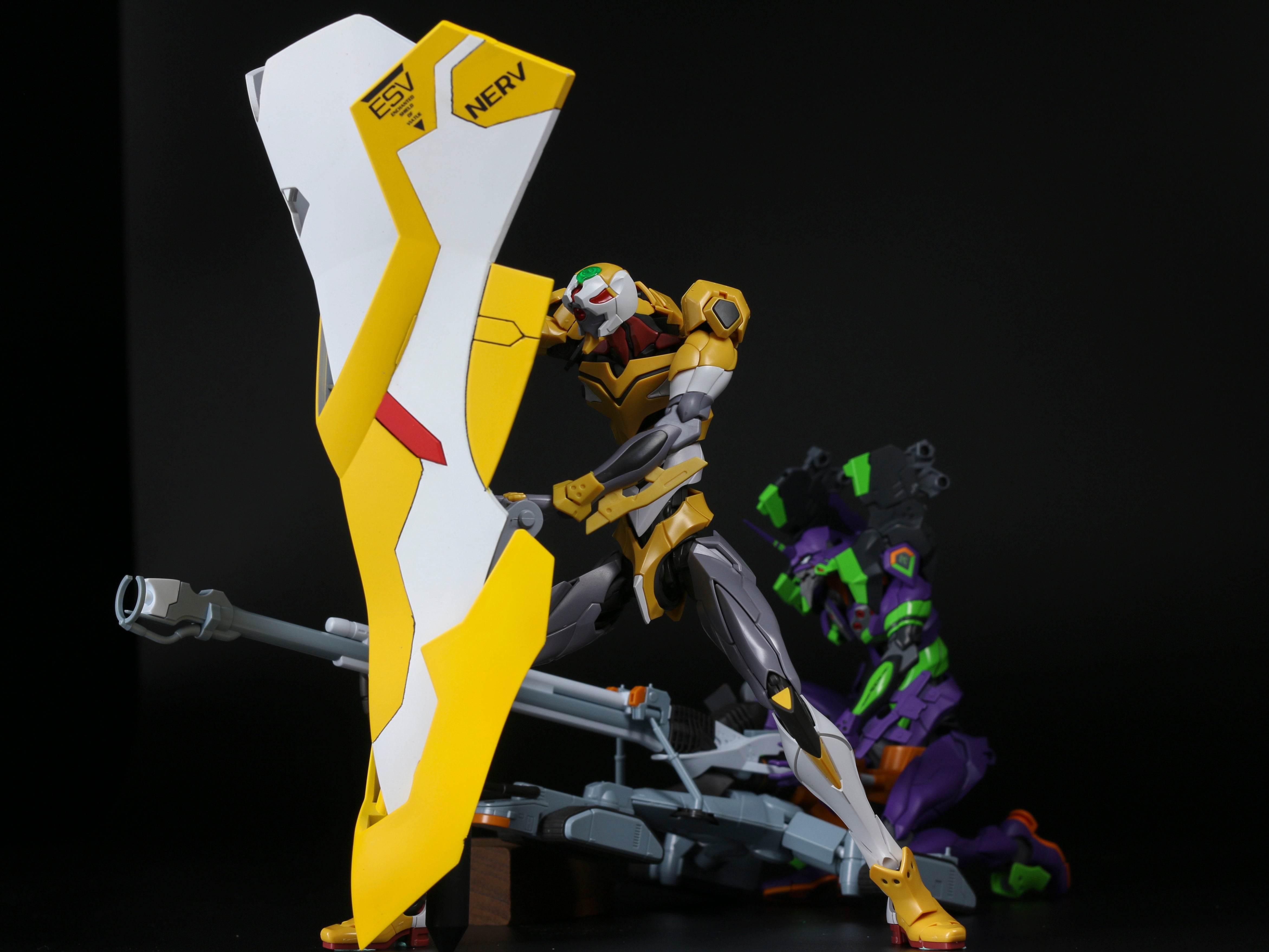 Effect Wings RG Eva Shield and Gatling Gun