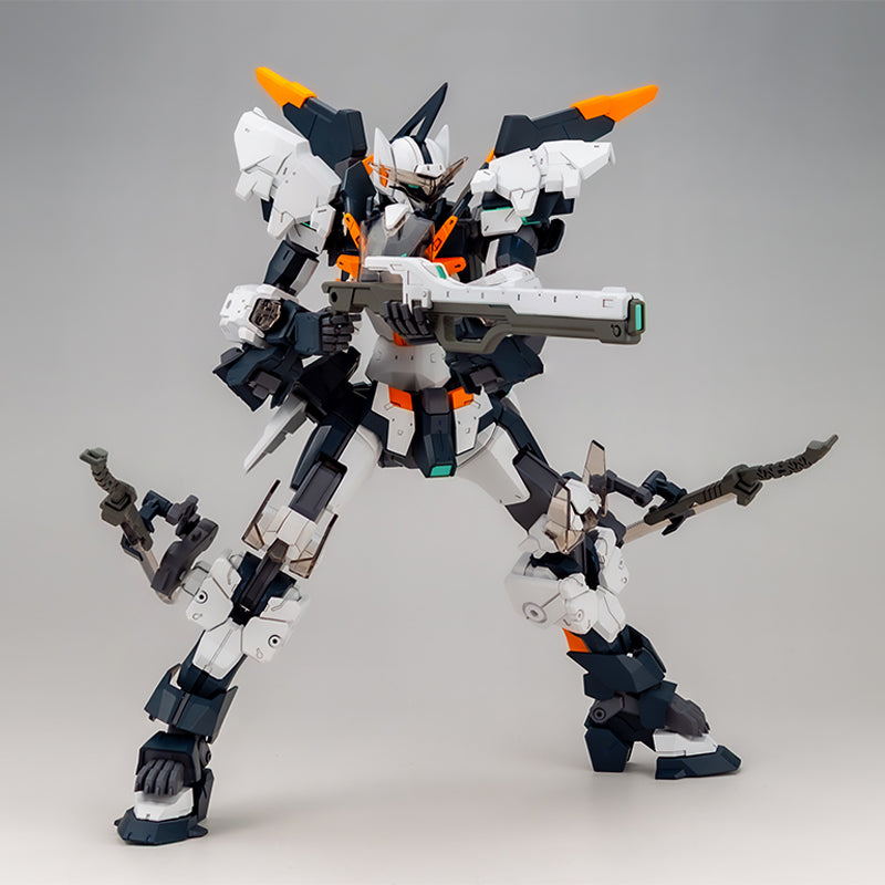 Code Beast Series Hundred Edge Arma Ver 1/100 Scale Model Kit