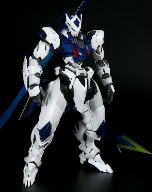 Frosty Cat 1/20 Scale Model Kit