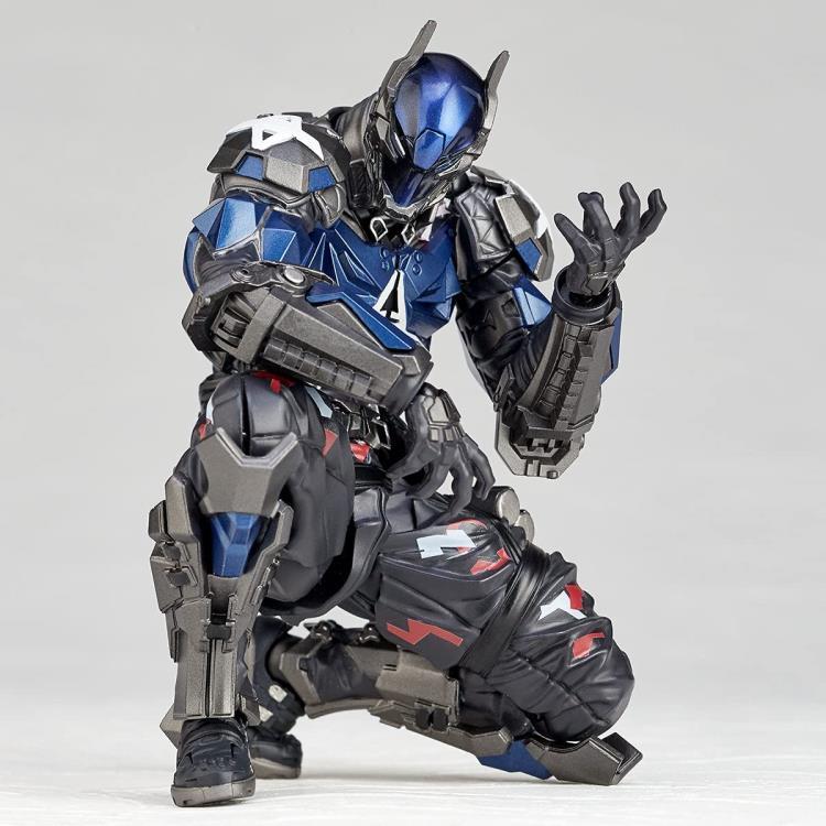 Batman: Arkham Knight Amazing Yamaguchi Revoltech No.24 Arkham Knight