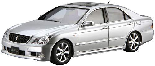 Aoshima 57933 The Model Car 118 Toyota GRS182 Crown Royal Saloon G/Athlete G '03 1/24 Scale Kit