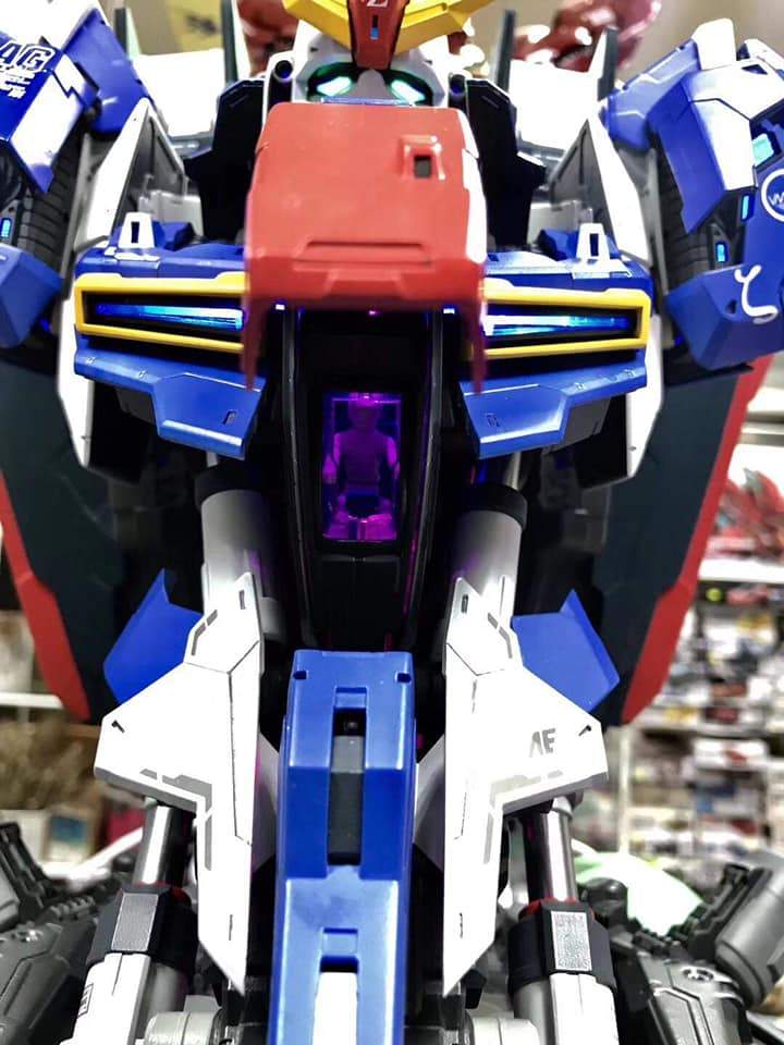 1/35 Zeta Gundam Avatar Model kit