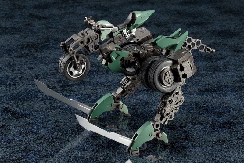Hexa Gear Voltrex 1/24 Scale Plastic Model Kit