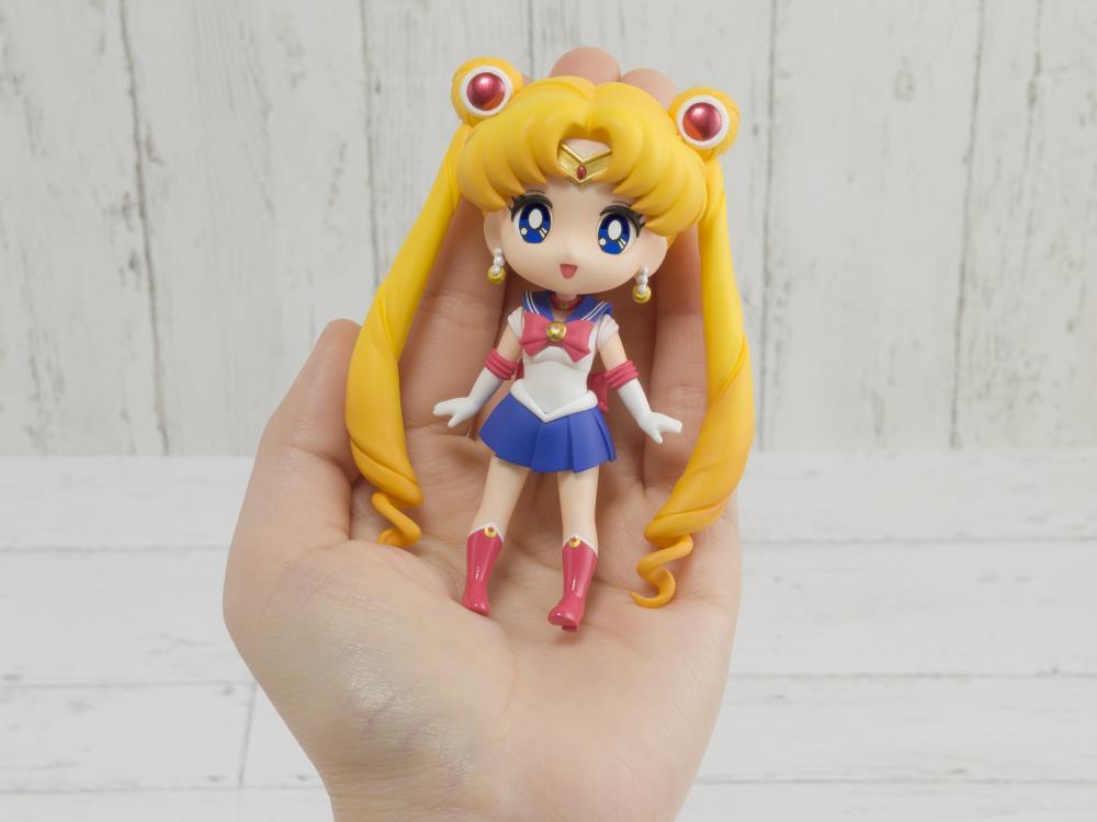 Sailor Moon Figuarts mini Sailor Moon
