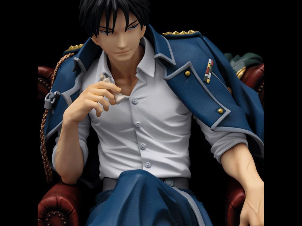Fullmetal Alchemist Roy Mustang 1/8 Scale Figure