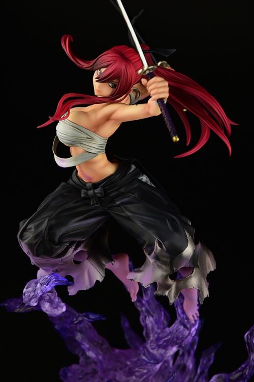 Fairy Tail Erza Scarlet the Samurai (Shikkoku Ver.) 1/6 Scale Figure