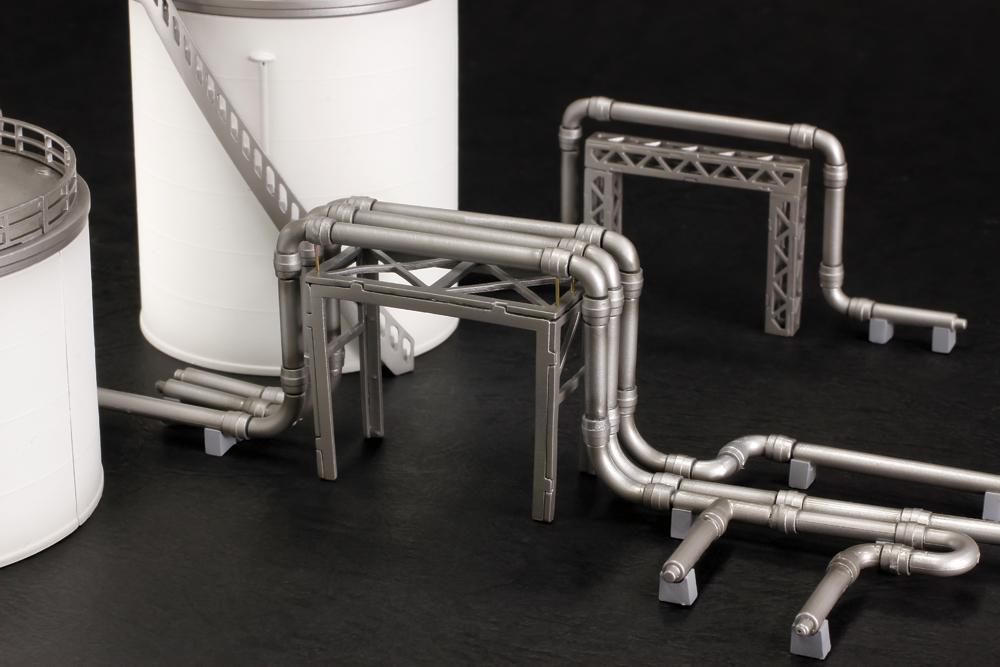Industrial Area A Storage Tank Model Kit