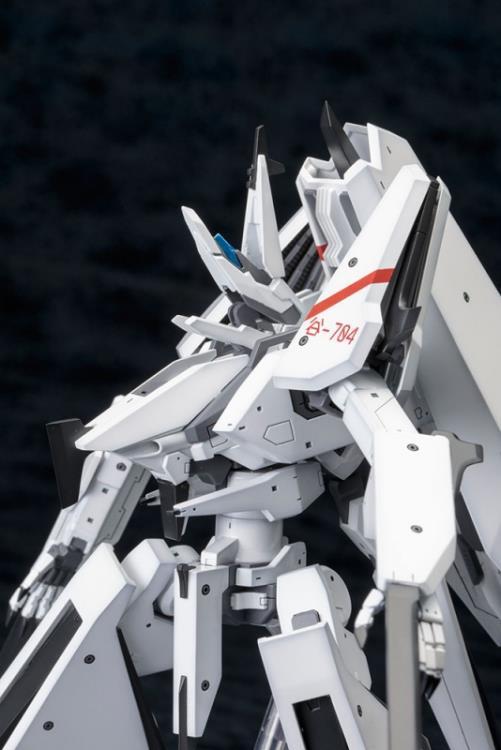 Knights of Sidonia Type 17 Guard Tsugumori Kaini 1/100 Scale Model Kit