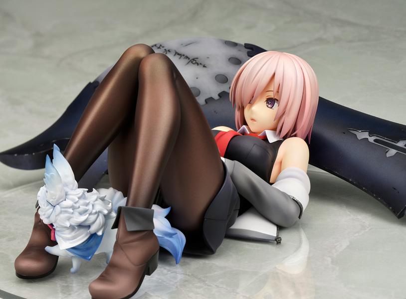 Fate/Grand Order Shielder (Mash Kyrielight) 1/7 Scale Figure