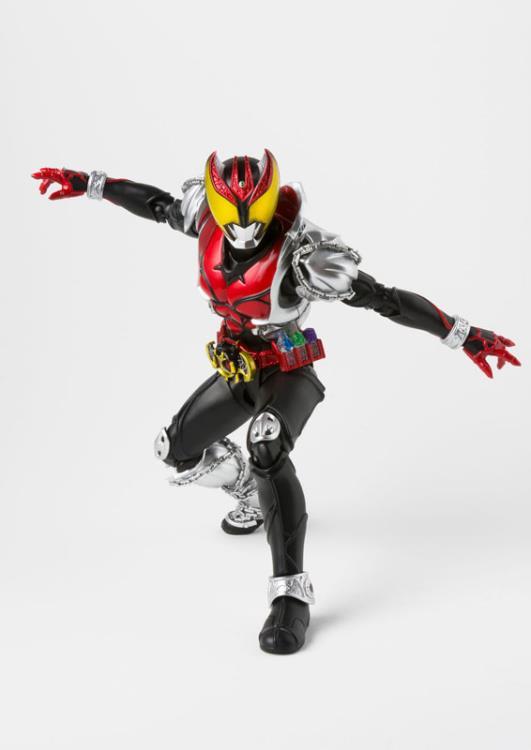 Kamen Rider W S.H.Figuarts -Shinkocchou Seihou- Kamen Rider Kiva
