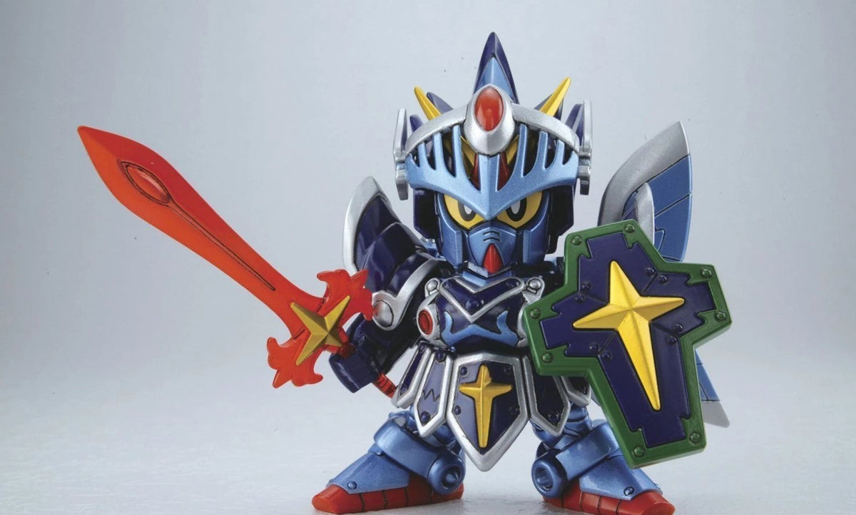 Gundam Legend BB #393 Knight Gundam (Full Armor) Model Kit